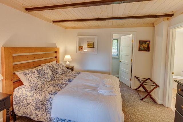 79 Sugar Run Road, Thornton, NH 03285