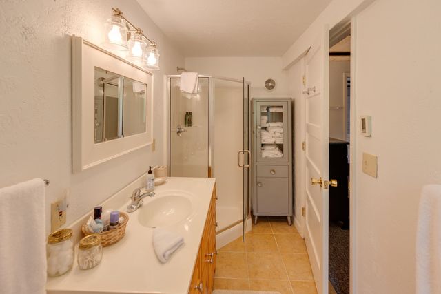79 Sugar Run Road, Thornton, NH 03285