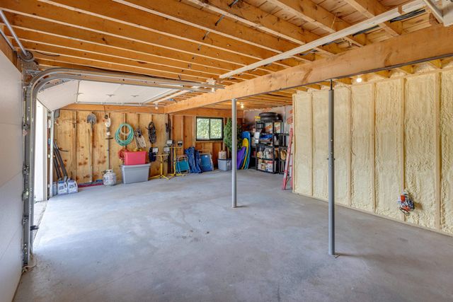 79 Sugar Run Road, Thornton, NH 03285