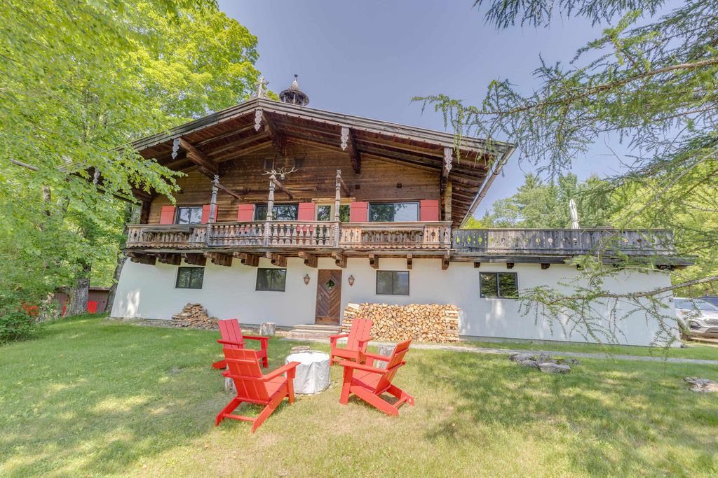 79 Sugar Run Road, Thornton, NH 03285
