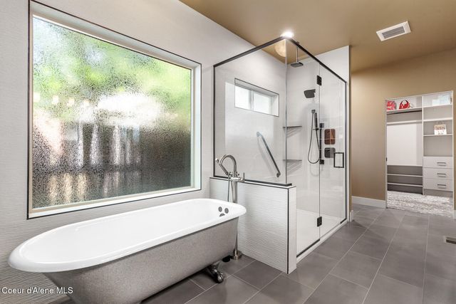 945 N 5TH ST, Coeur D'alene, ID 83814