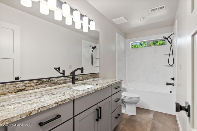 945 N 5TH ST, Coeur D'alene, ID 83814