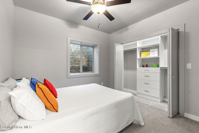 945 N 5TH ST, Coeur D'alene, ID 83814