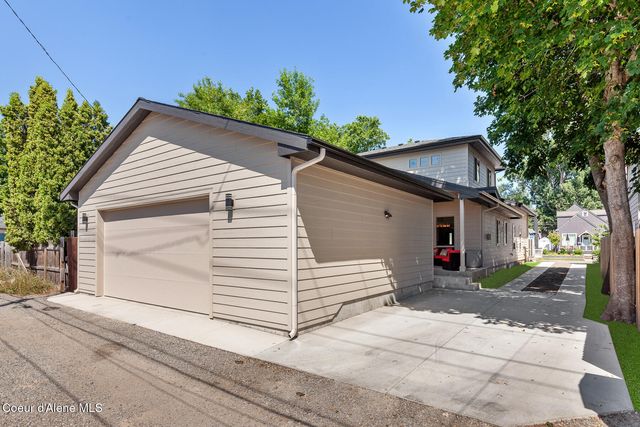 945 N 5TH ST, Coeur D'alene, ID 83814