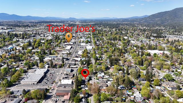 945 N 5TH ST, Coeur D'alene, ID 83814