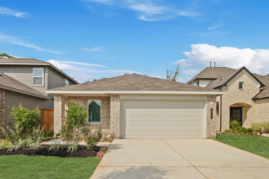 1715 Portia Lane, Conroe, TX 77301