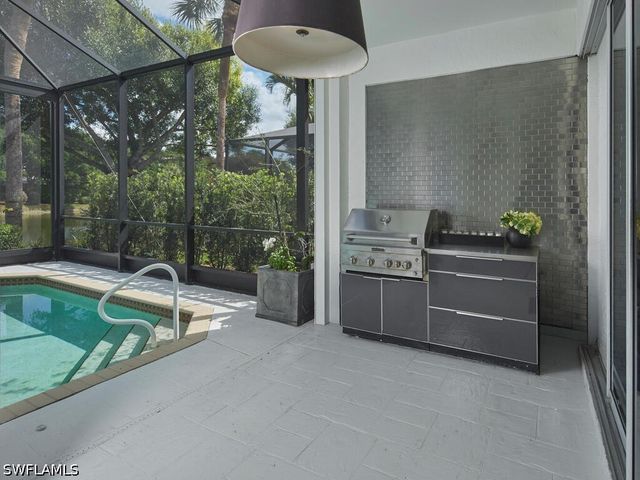 8859 Ventura WAY, Naples, FL 34109