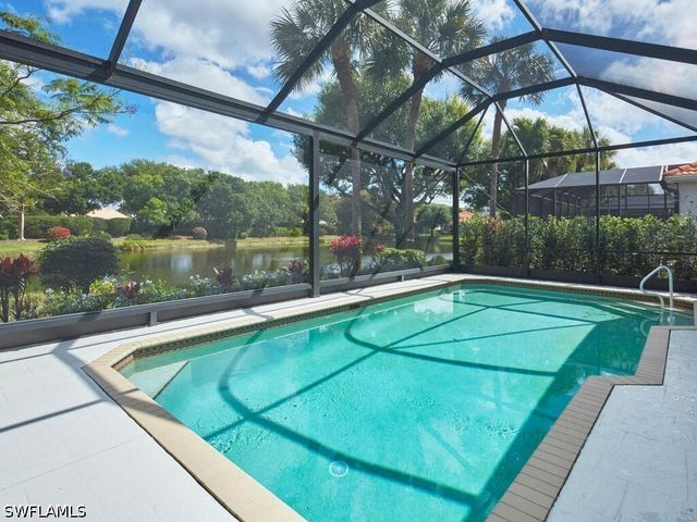 8859 Ventura WAY, Naples, FL 34109