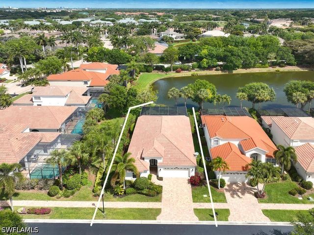 8859 Ventura WAY, Naples, FL 34109