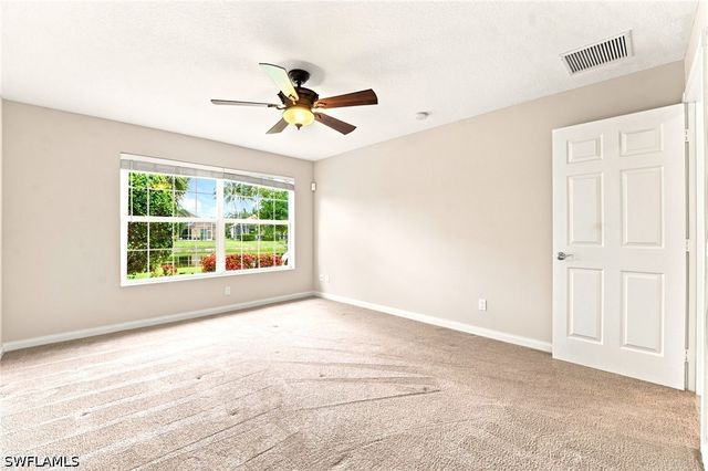 8141 Xenia LN, Naples, FL 34114