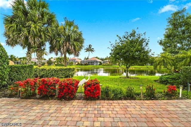 8141 Xenia LN, Naples, FL 34114