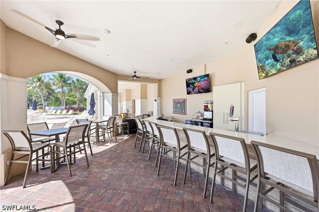 8141 Xenia LN, Naples, FL 34114