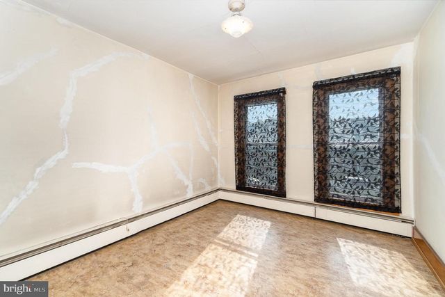 118 SHAW AVE, Lewistown, PA 17044