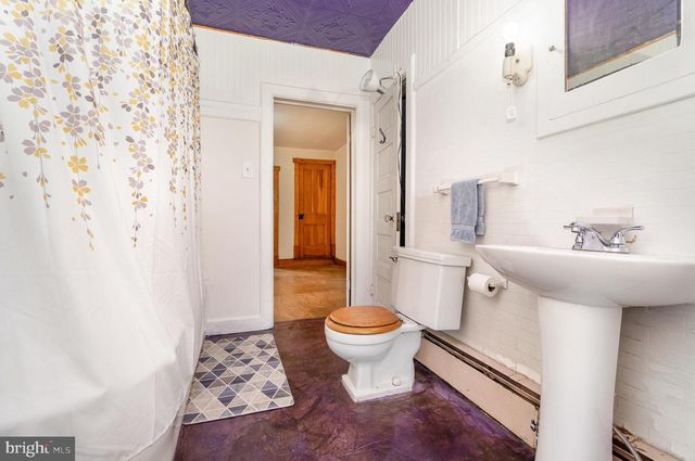 118 SHAW AVE, Lewistown, PA 17044