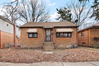13707 S Atlantic Avenue, Riverdale, IL 60827