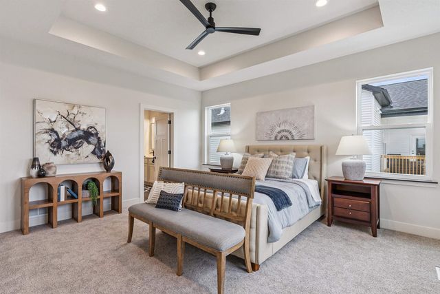 2825 Autumn Woods Drive, Cedar Falls, IA 50613