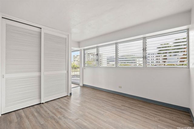 1909 Ala Wai Boulevard 302, Honolulu, HI 96815