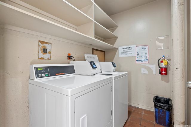 1909 Ala Wai Boulevard 302, Honolulu, HI 96815