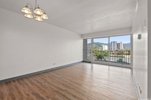 1909 Ala Wai Boulevard 302, Honolulu, HI 96815