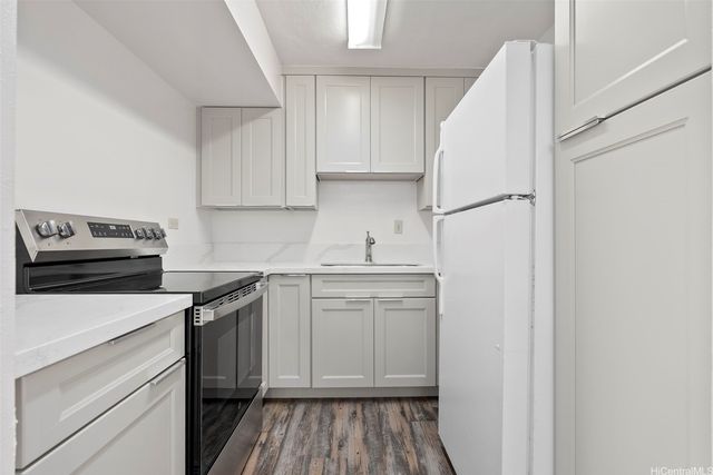 1909 Ala Wai Boulevard 302, Honolulu, HI 96815