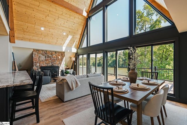 303 Snyder Road, Easley, SC 29640