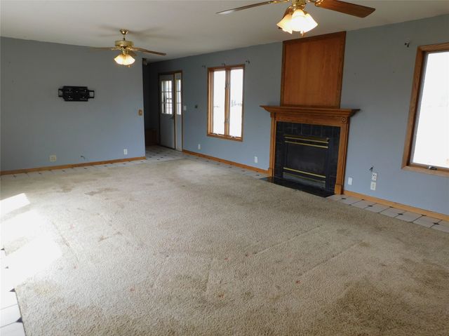 702 W Locust Street, Ogden, IA 50212