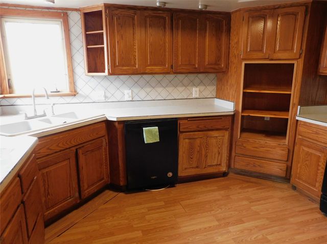 702 W Locust Street, Ogden, IA 50212