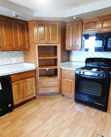 702 W Locust Street, Ogden, IA 50212