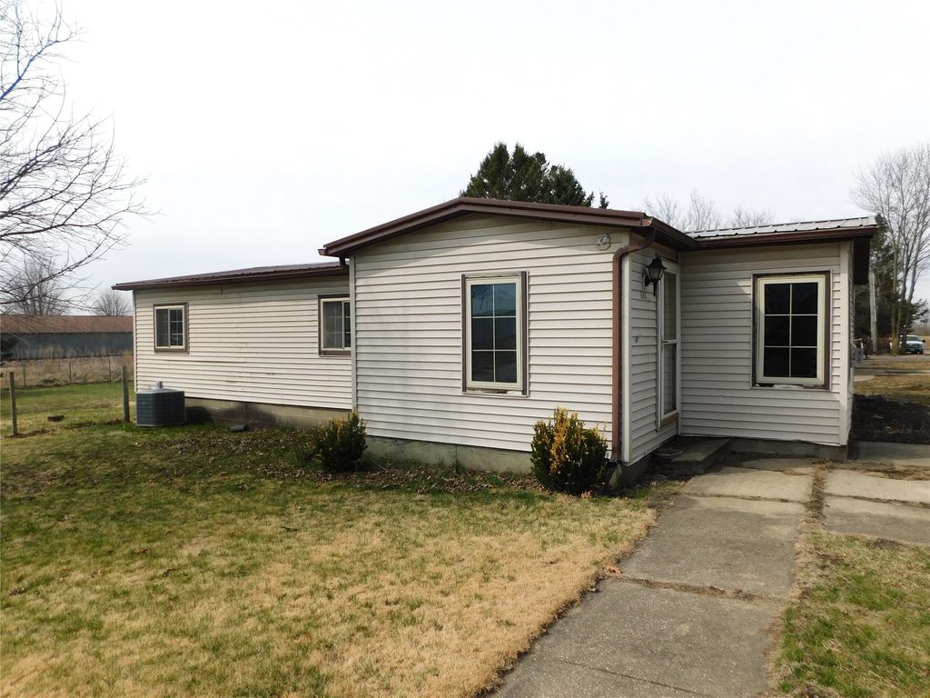 702 W Locust Street, Ogden, IA 50212