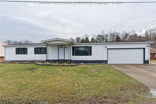 106 Greer Street, Ripley, WV 25271