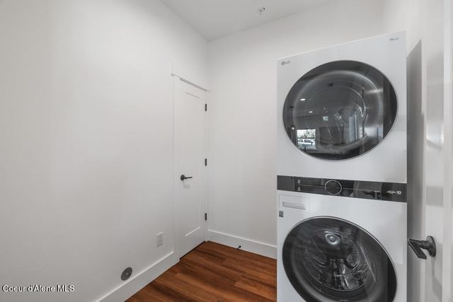 50 Carnelian AVE, UNIT 102, Ponderay, ID 83852