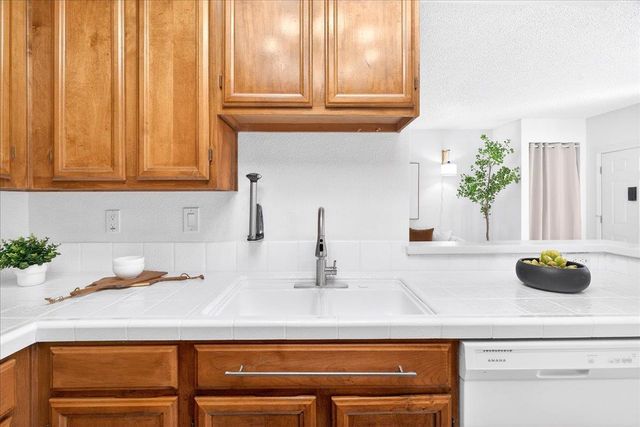 449 Costa Mesa Terrace C, Sunnyvale, CA 94085