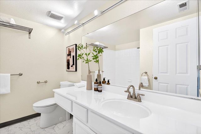 449 Costa Mesa Terrace C, Sunnyvale, CA 94085