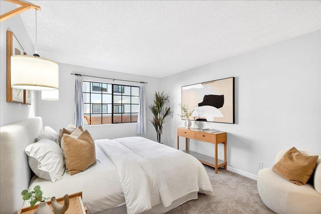 449 Costa Mesa Terrace C, Sunnyvale, CA 94085