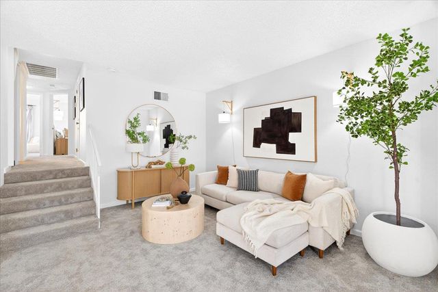 449 Costa Mesa Terrace C, Sunnyvale, CA 94085