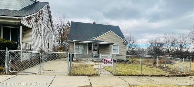6111 Faust Avenue, Detroit, MI 48228