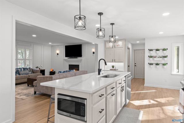 156 Arbery Drive NW, Huntsville, AL 35806