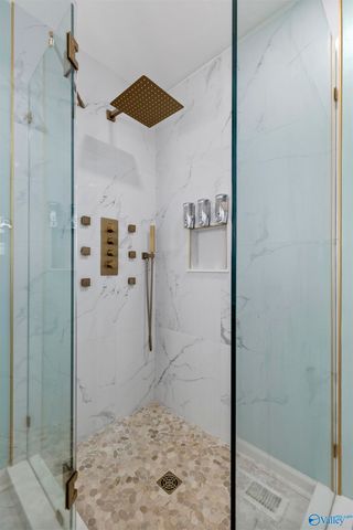 156 Arbery Drive NW, Huntsville, AL 35806