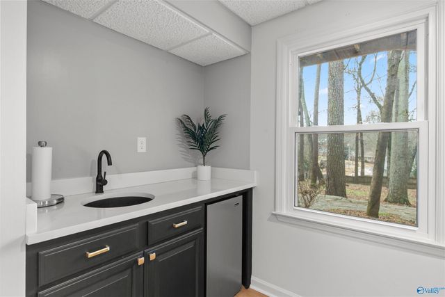 156 Arbery Drive NW, Huntsville, AL 35806