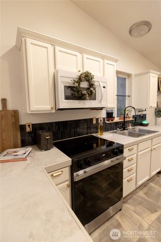 1524 E 200th Street Ct, Spanaway, WA 98387