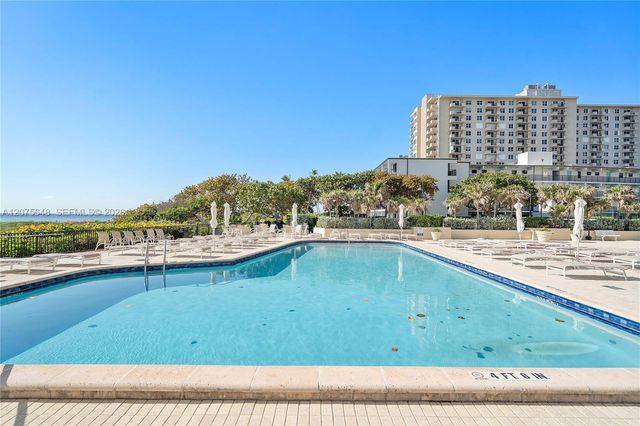 1900 S Ocean Boulevard 14L, Lauderdale-By-The-Sea # 14L, Lauderdale By The Sea, FL 33062