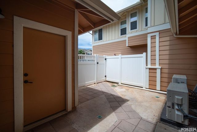 1020 Kakala Street 1205, Kapolei, HI 96707