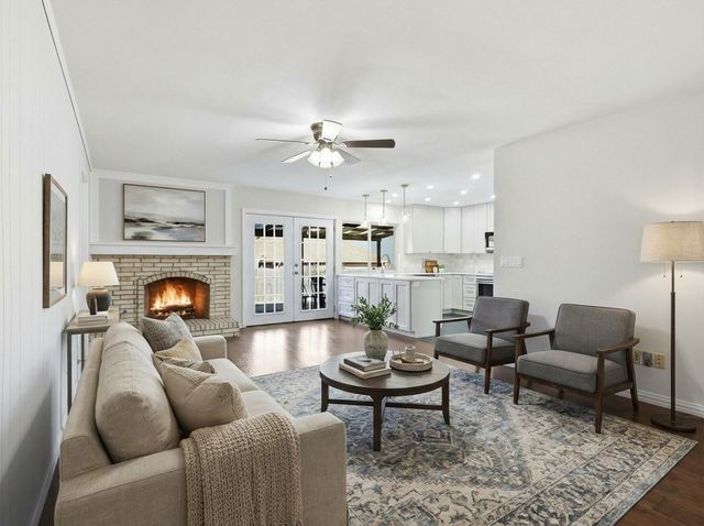 2011 Clearfield Circle, Richardson, TX 75081