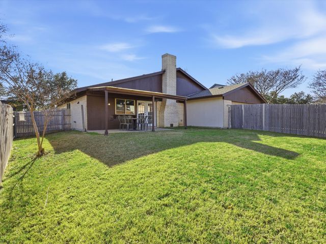 2011 Clearfield Circle, Richardson, TX 75081