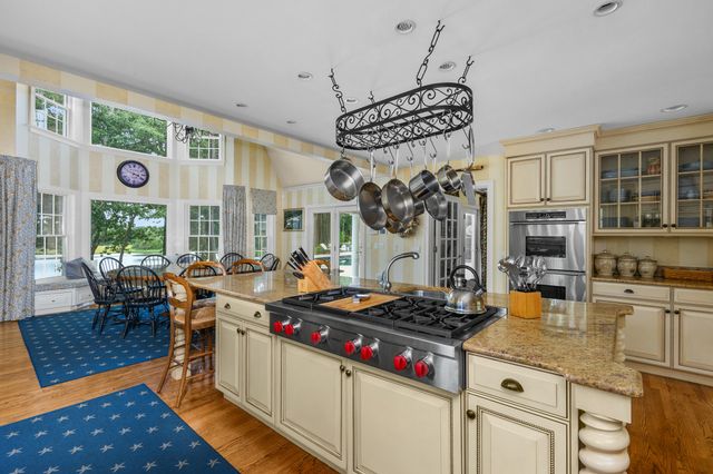 359 Baxter Neck Road, Marstons Mills, MA 02648