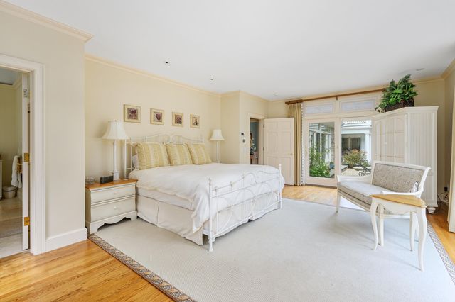 359 Baxter Neck Road, Marstons Mills, MA 02648