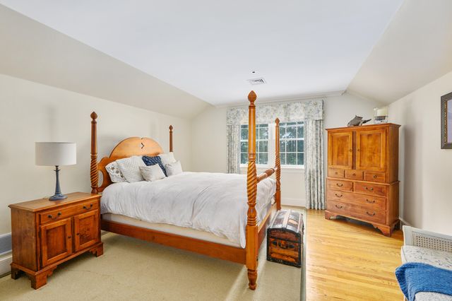 359 Baxter Neck Road, Marstons Mills, MA 02648
