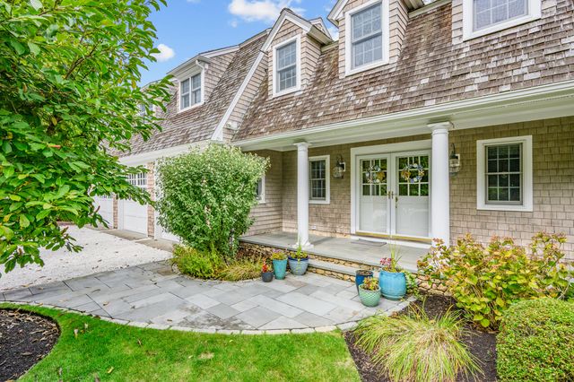 359 Baxter Neck Road, Marstons Mills, MA 02648
