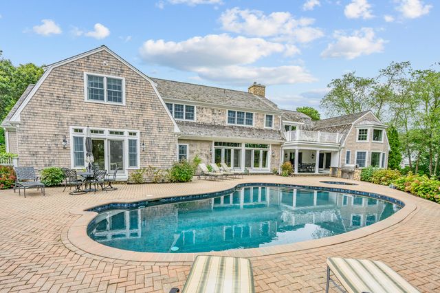 359 Baxter Neck Road, Marstons Mills, MA 02648