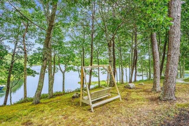 359 Baxter Neck Road, Marstons Mills, MA 02648